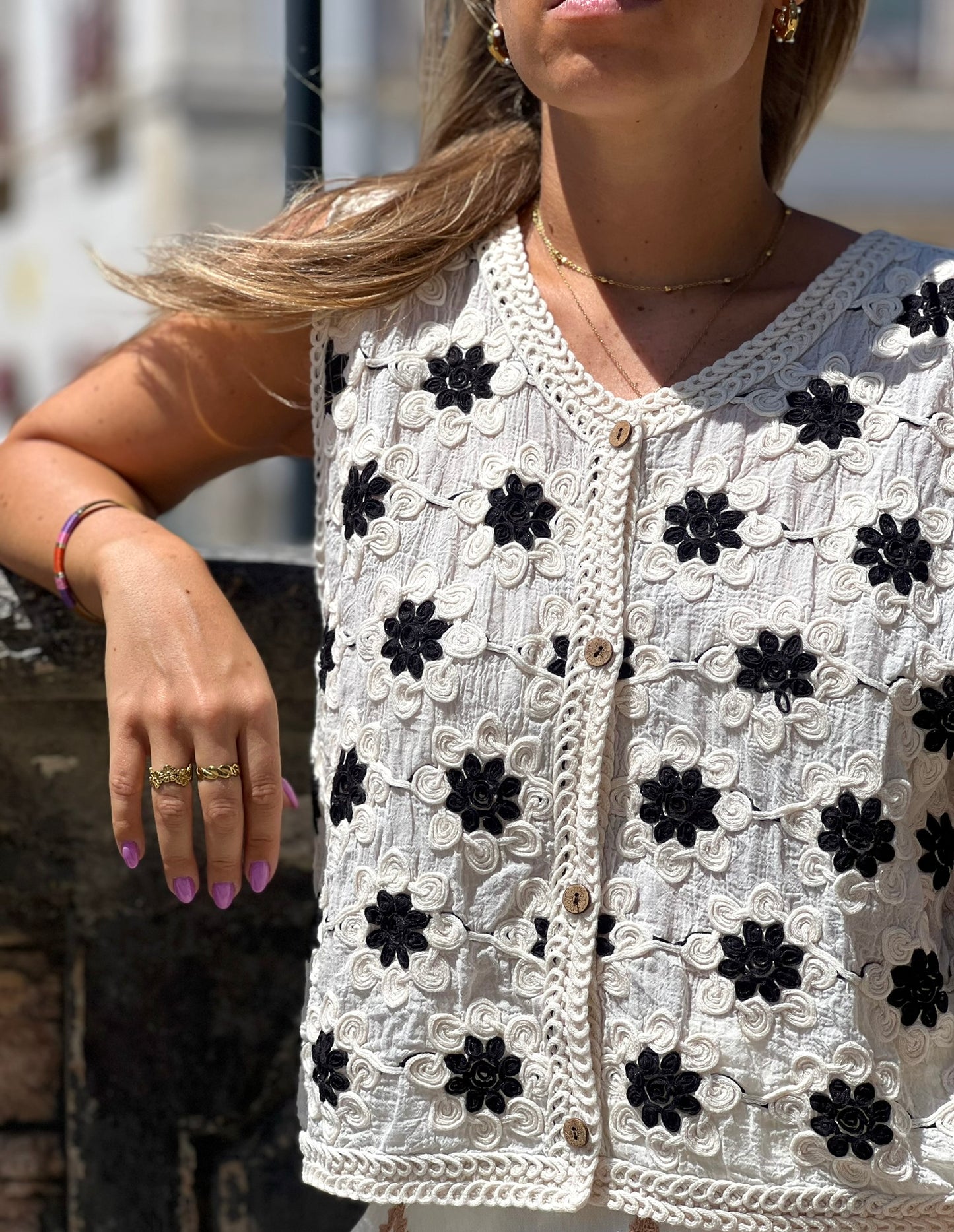 Top IVORY